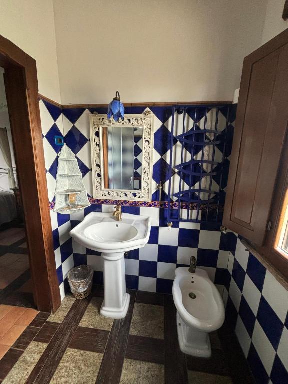 A bathroom at Il Collicello