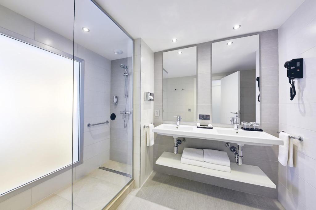 Un baño de Riu Dunamar - All Inclusive