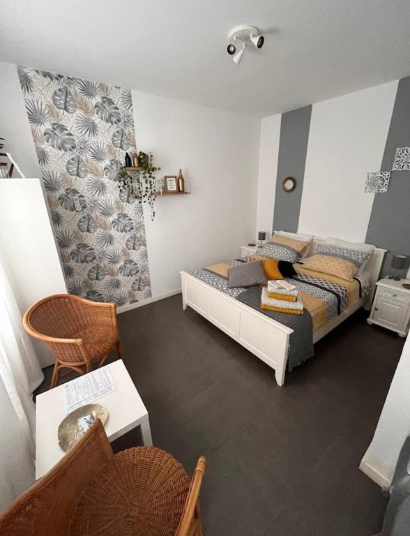 Postel nebo postele na pokoji v ubytování Deluxe B&B "Casa Alegria", Tarrafal