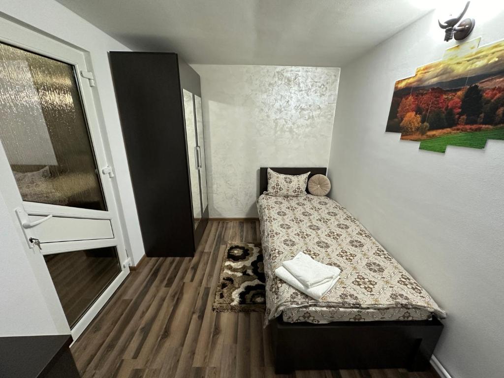 Casa Antonia - Drievoudige Kamer Met Uitzicht Op De Tuin