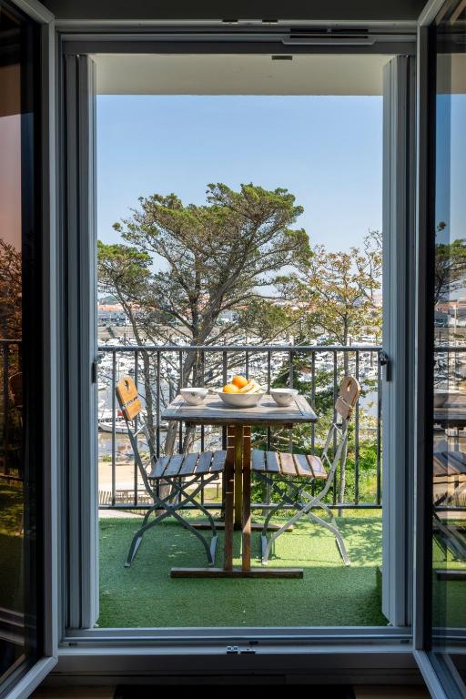Balkoni atau teres di Duplex Premium - Balcon Vue Port - 100m de la Plage - 4 Pers - TV 4K