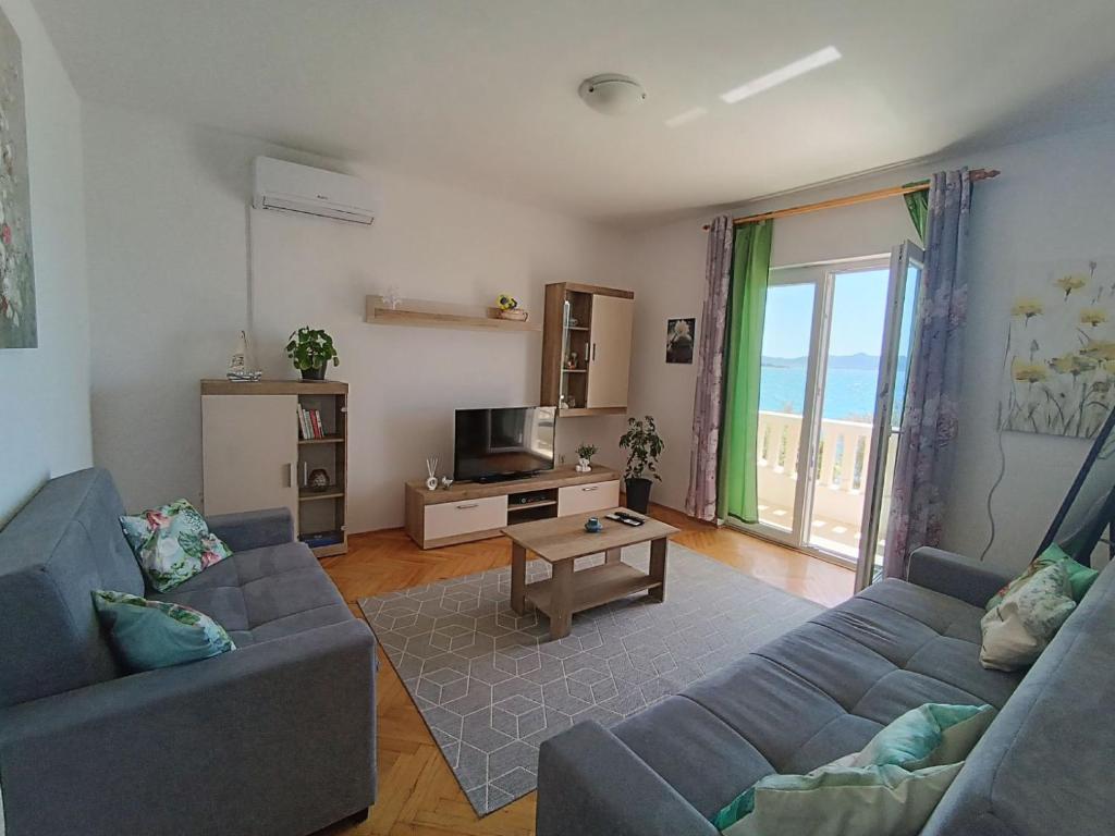 Posedenie v ubytovaní Apartmani Živković