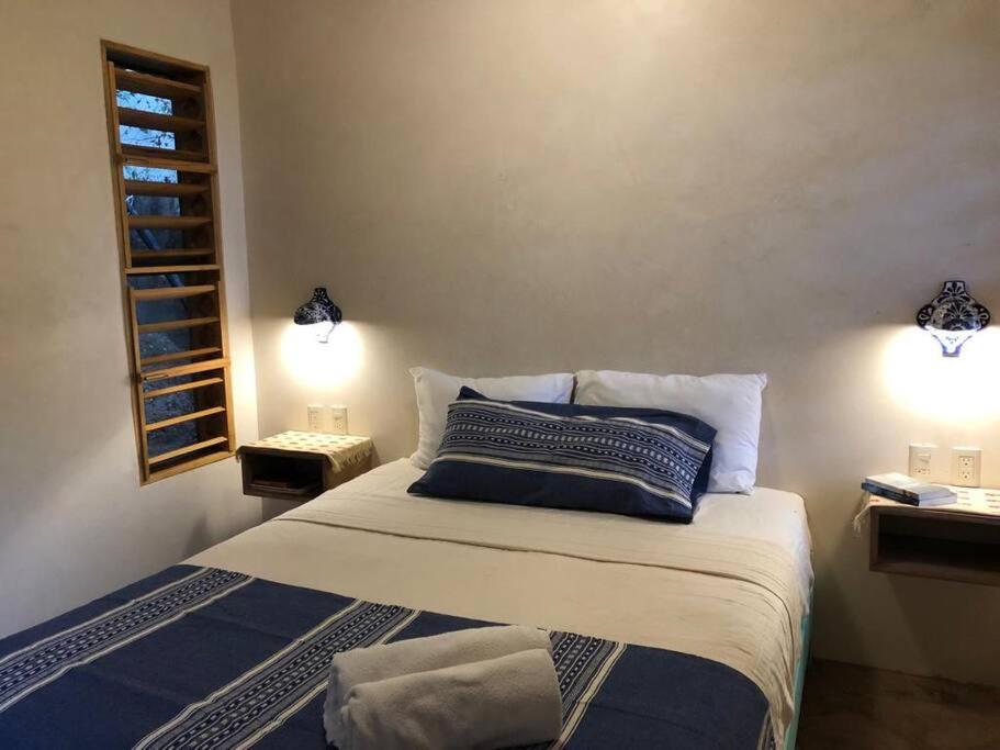 Posteľ alebo postele v izbe v ubytovaní Charming Casa Pacifico with AC, Starlink and Great Location