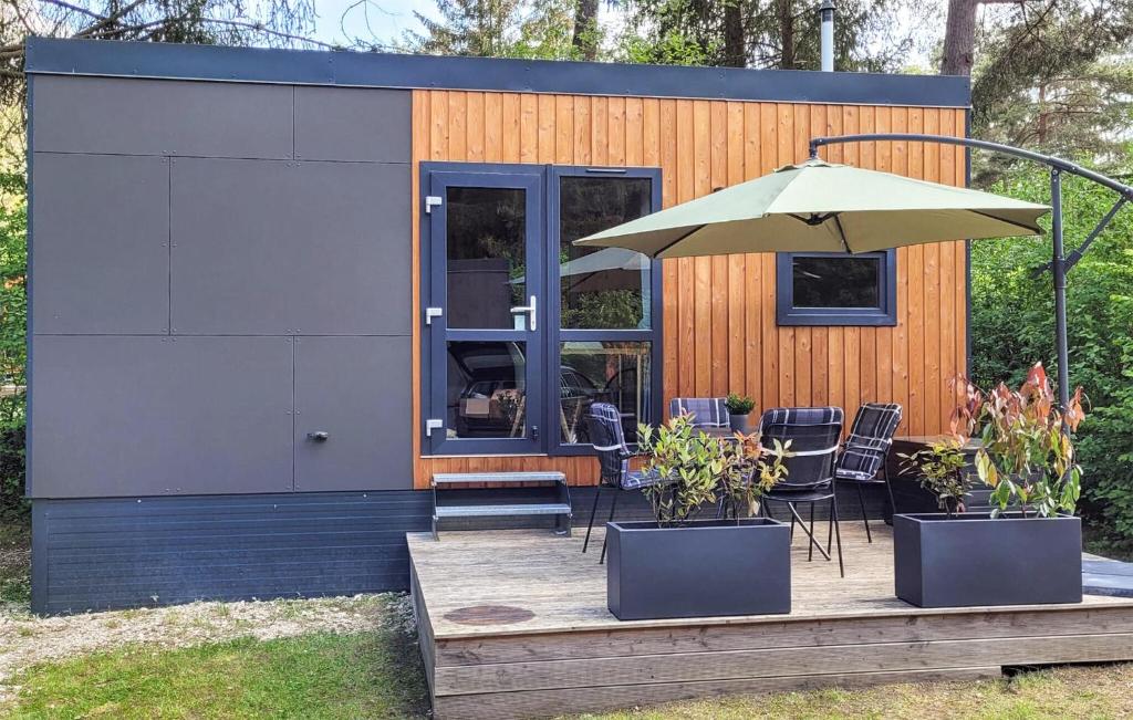 Κήπος έξω από το Tiny Haus 28 Am Brombachsee