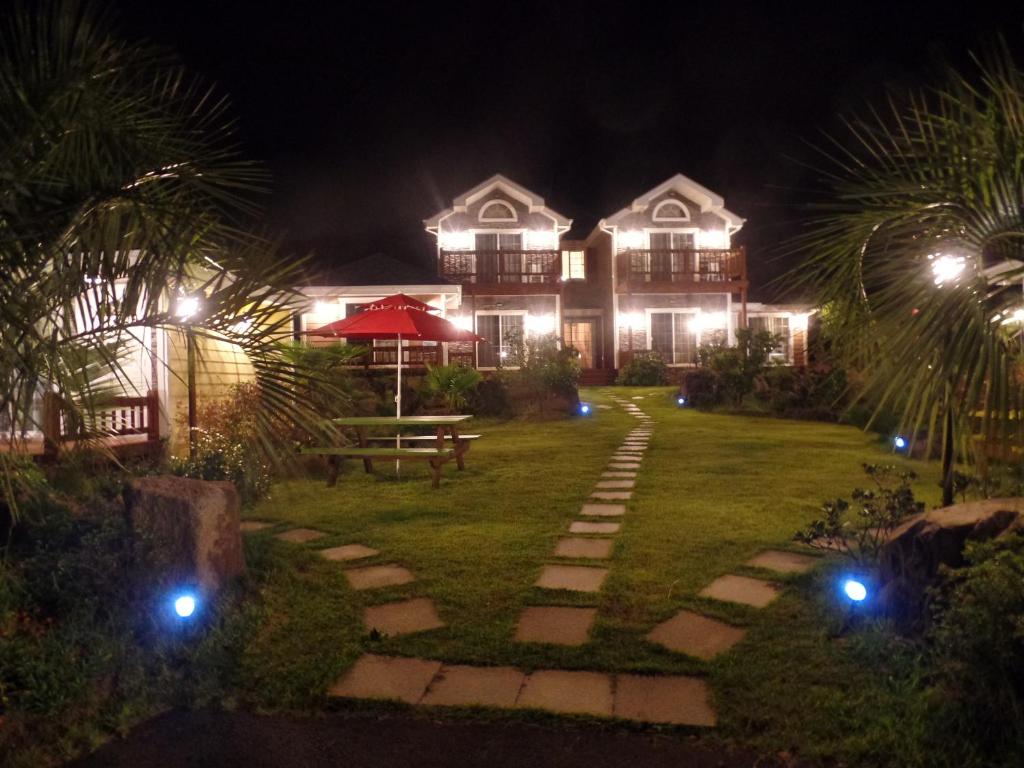 Zahrada ubytování Jubilee Chalet