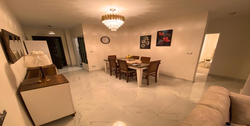 Posezení v ubytování Al Rehab Wohnung