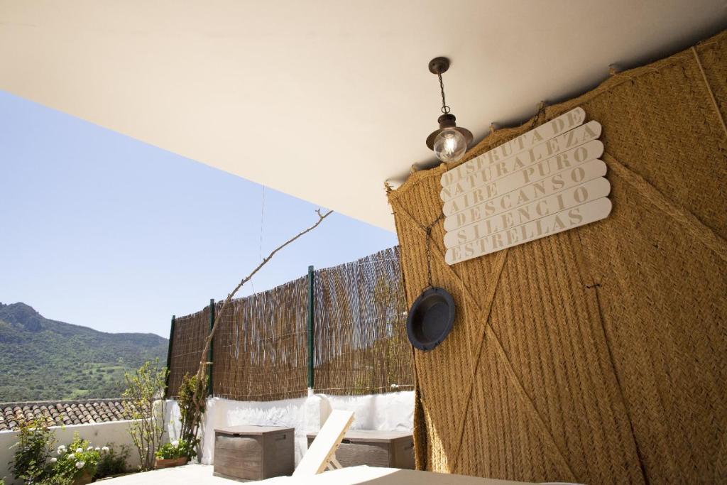 A general mountain view or a mountain view taken from the country house