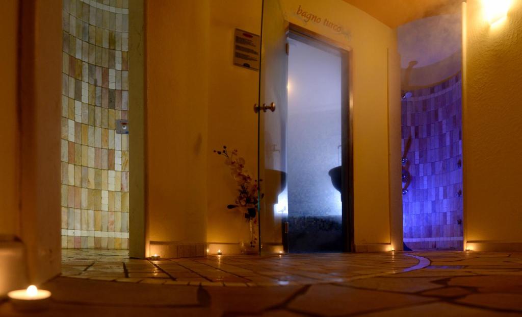 Zdjęcie z galerii obiektu Hotel Dalla Serra w mieście Mezzana