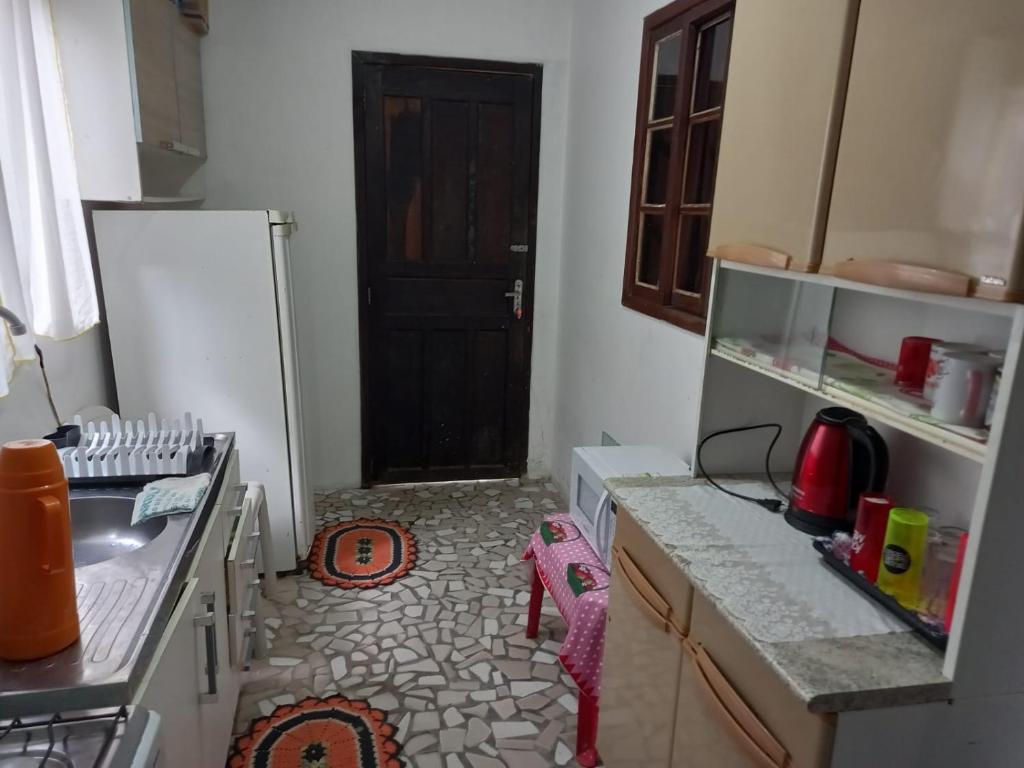 Kuchyň nebo kuchyňský kout v ubytování Apartamento1 beto carreiro cozinha compartilhada