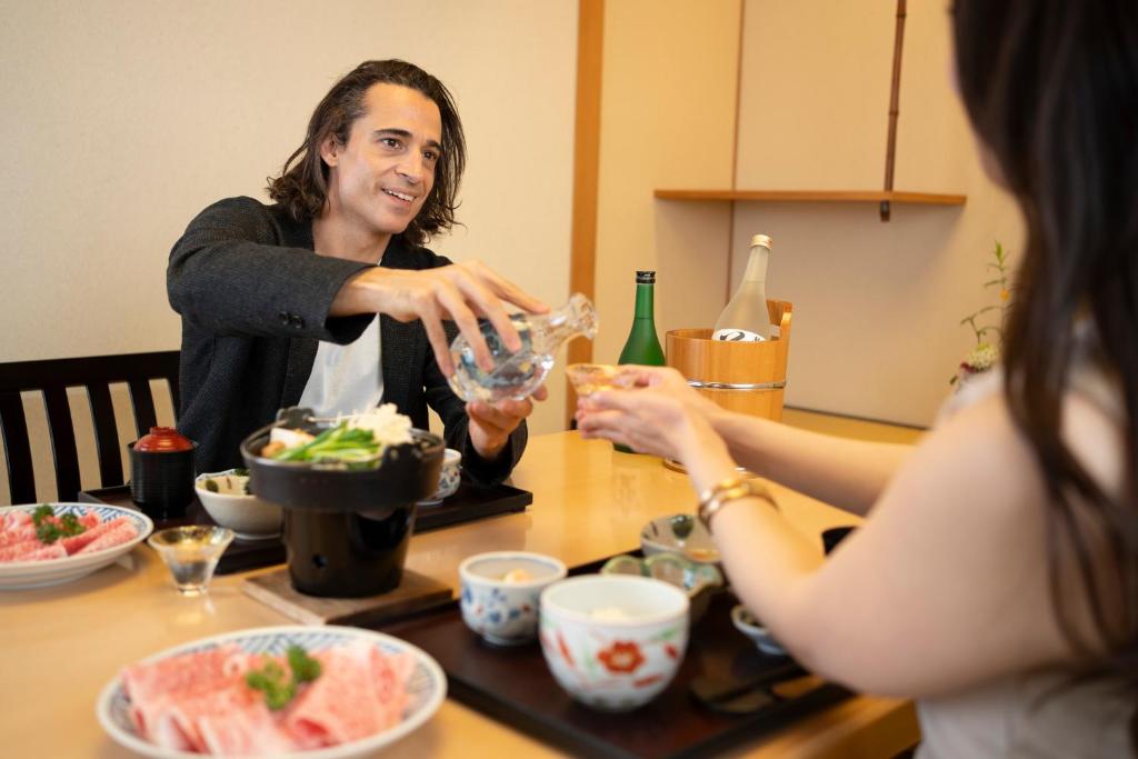 Nápoje v ubytování Hotel Associa Toyohashi