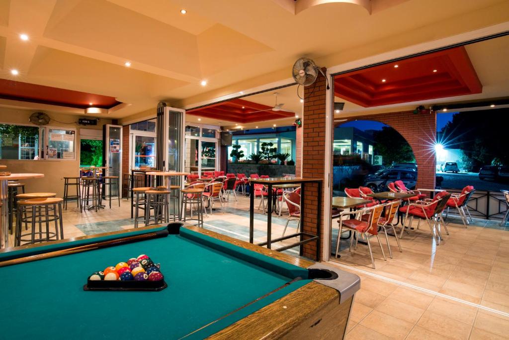 Saint Amon Hotel - 11