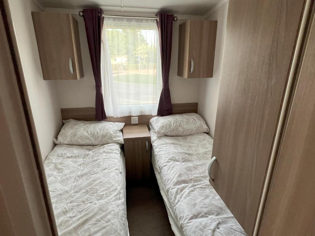 Voodi või voodid majutusasutuse Caravan at Seton Sands, near Edinburgh and Berwick toas