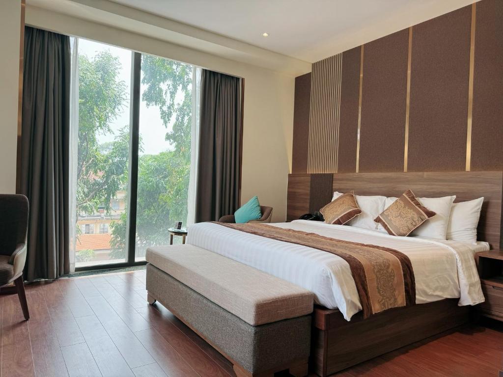 Executive Park View - Included Afternoon Tea