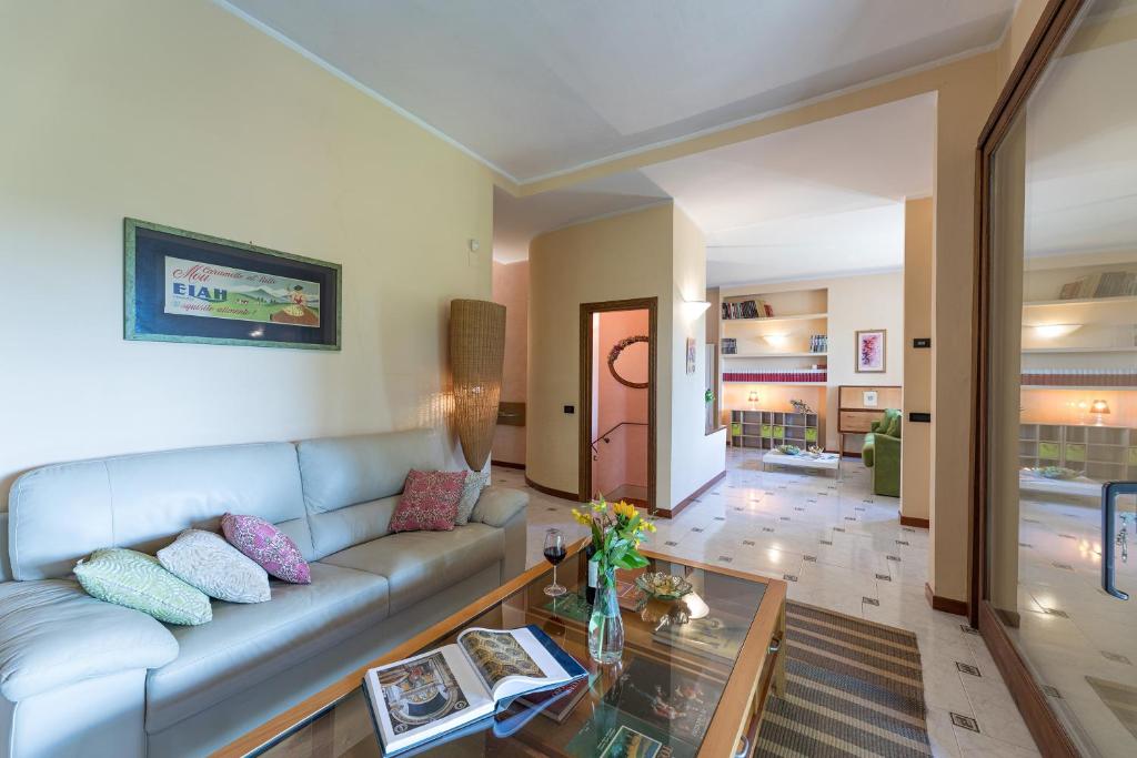 Posedenie v ubytovaní Villa Joy 6, Emma Villas