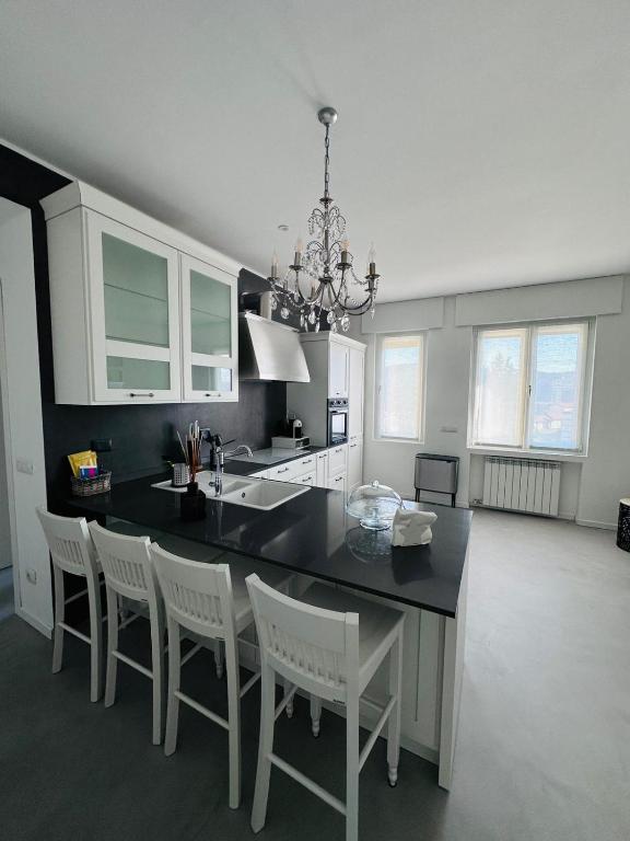 Kuchyň nebo kuchyňský kout v ubytování Apartment Lake 17