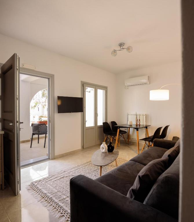 Χώρος καθιστικού στο MESSARIA APARTMENt