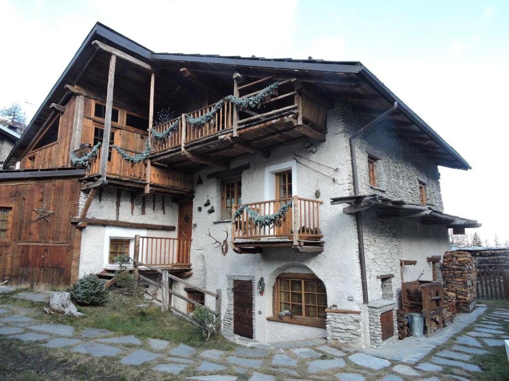 Budova, kde se apartmán nachází