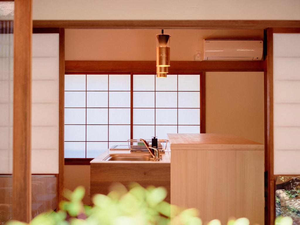 Fotografie z fotogalerie ubytování KONJAKUSO Nara Naramachi "MUSHIBUROYA" Sauna Villa v destinaci Nara