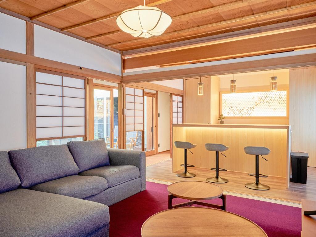Posezení v ubytování KONJAKUSO Nara Naramachi "MUSHIBUROYA" Sauna Villa