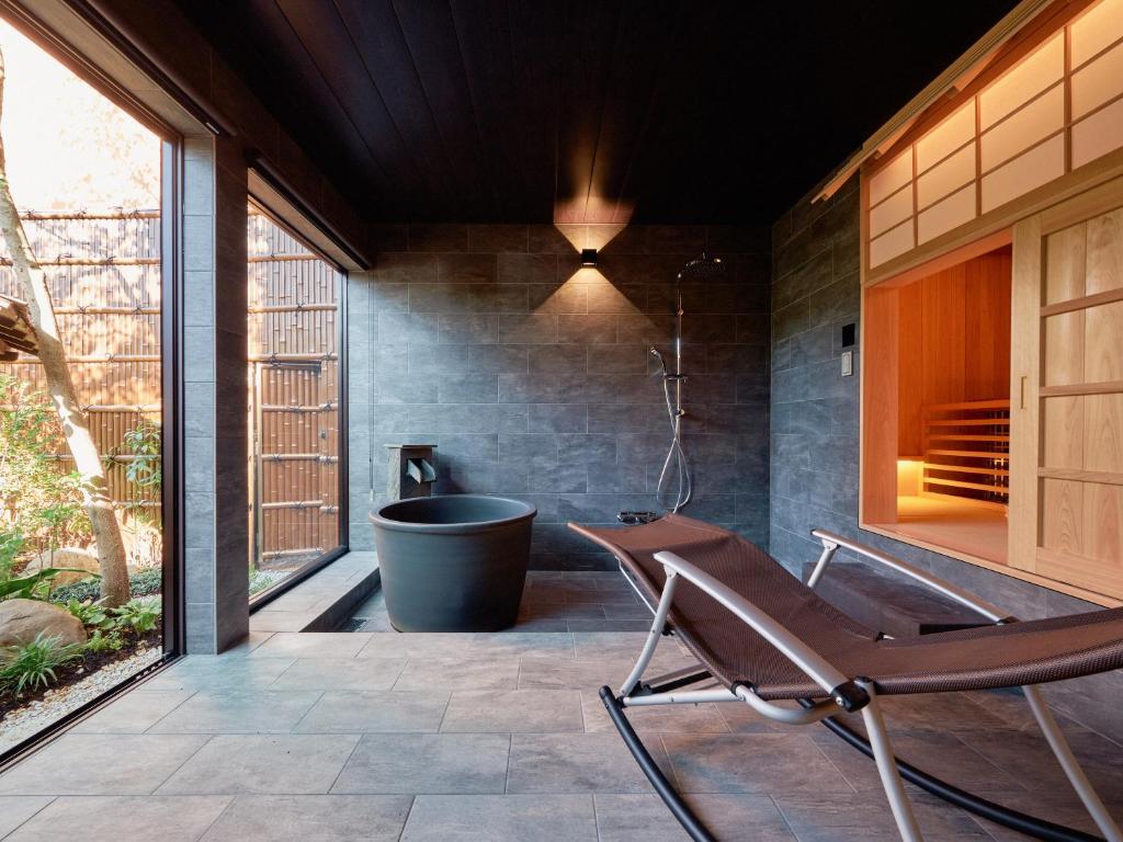 Posezení v ubytování KONJAKUSO Nara Naramachi "MUSHIBUROYA" Sauna Villa