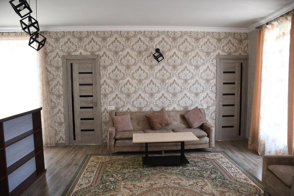 Posezení v ubytování Armani Guest house