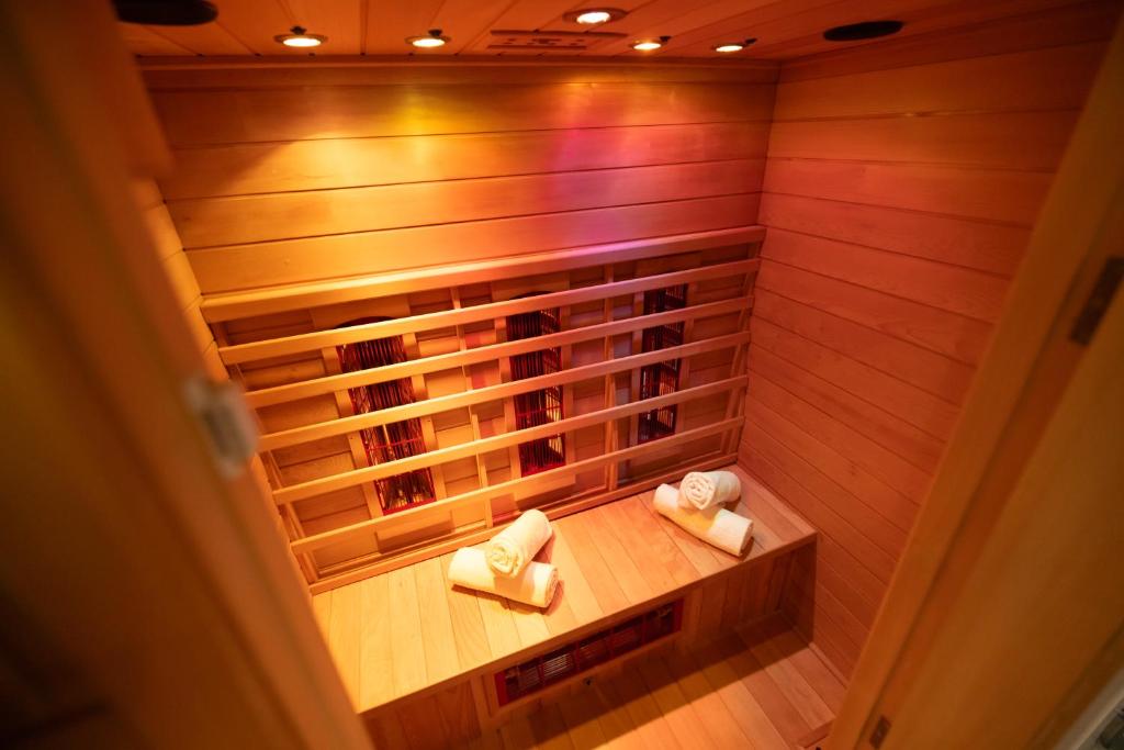 Fotografie z fotogalerie ubytování EH Apartments Uranus mit privater Sauna v destinaci Flims