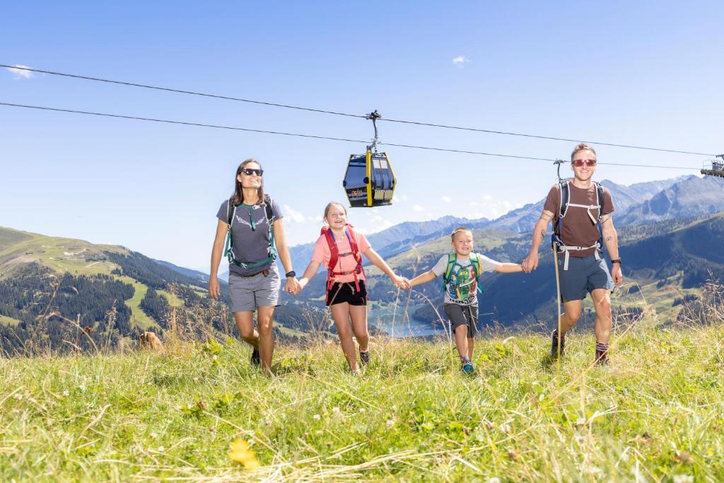 Hostia v ubytovaní Chalet Lena