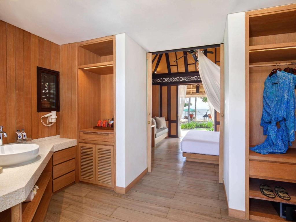 Postel nebo postele na pokoji v ubytování Novotel Bali Benoa