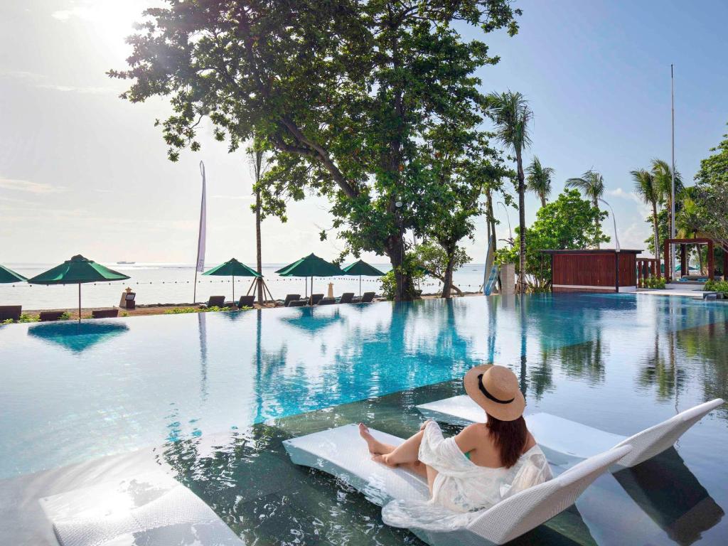Bazén v ubytování Novotel Bali Benoa nebo v jeho okolí