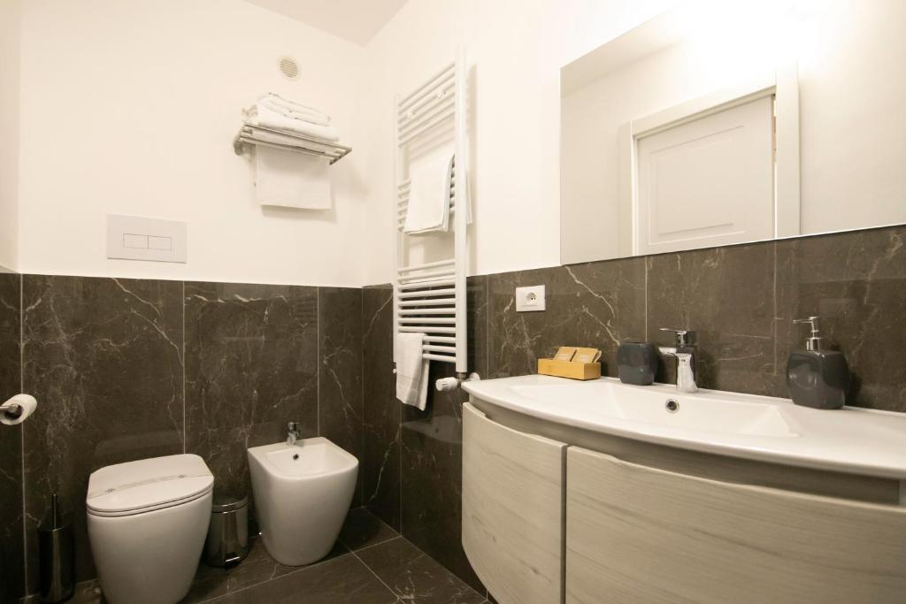 Villareale47 Luxury Suites & Rooms - 11