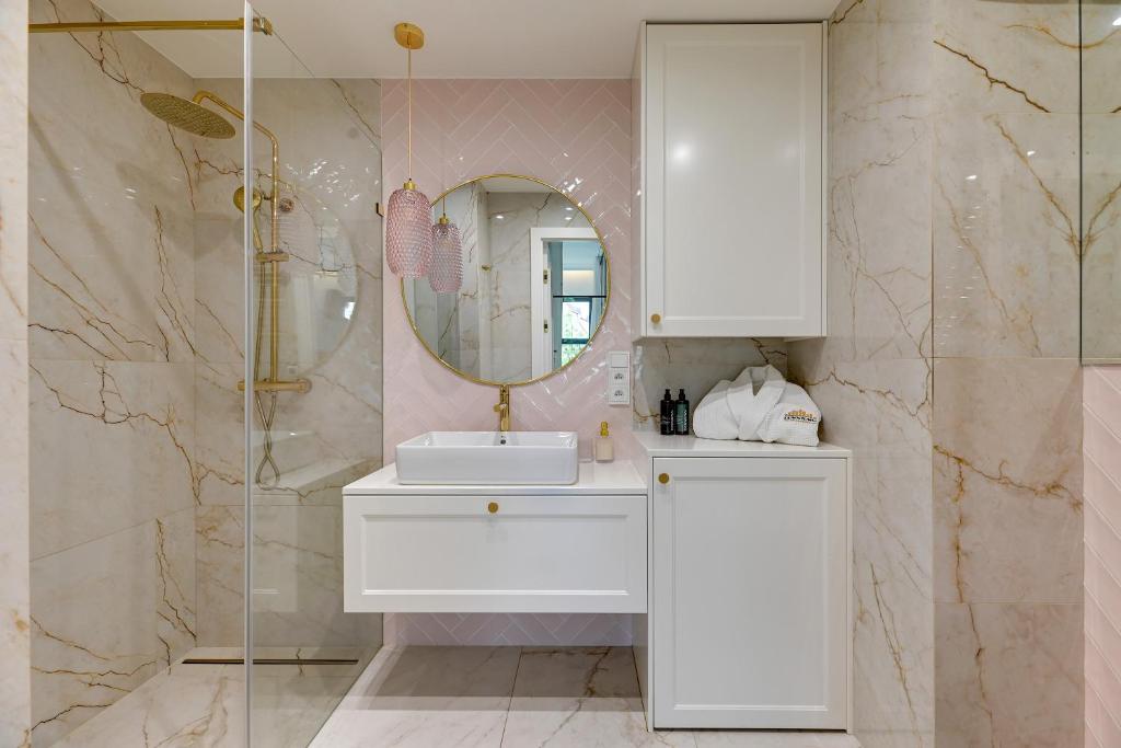 Rezydencja Wintera & Parking by Downtown Apartments - 16