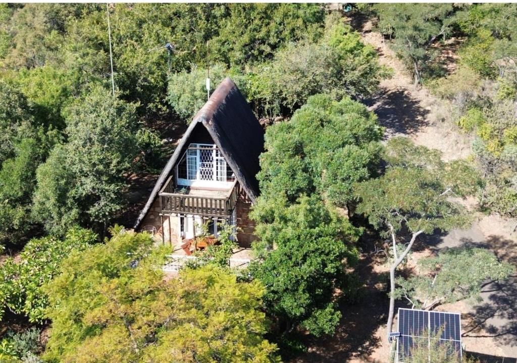 Gallery image of Tshiamo Bush Chalet - Utopia in Buffelspoort