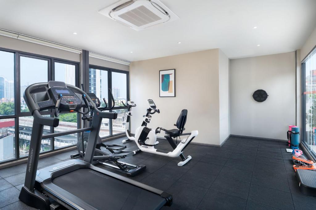 Lumen Bangkok Udomsuk Station - Resim 15