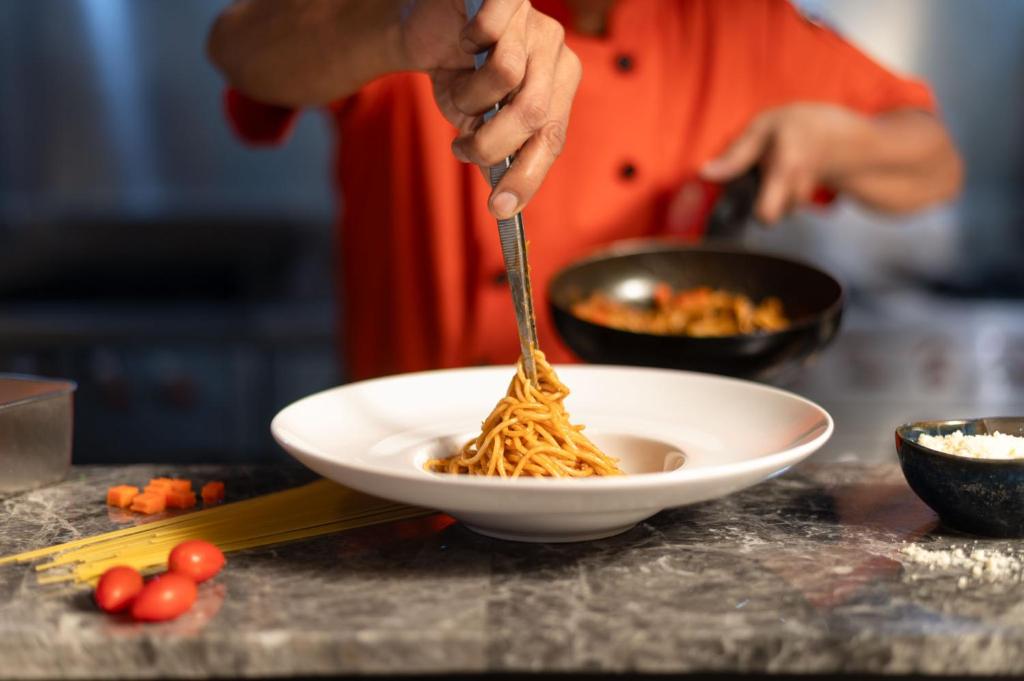 Lumen Bangkok Udomsuk Station - Resim 6