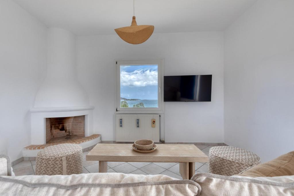 Fotografie z fotogalerie ubytování Seafront Cycladic Home in Paros v destinaci Kampos