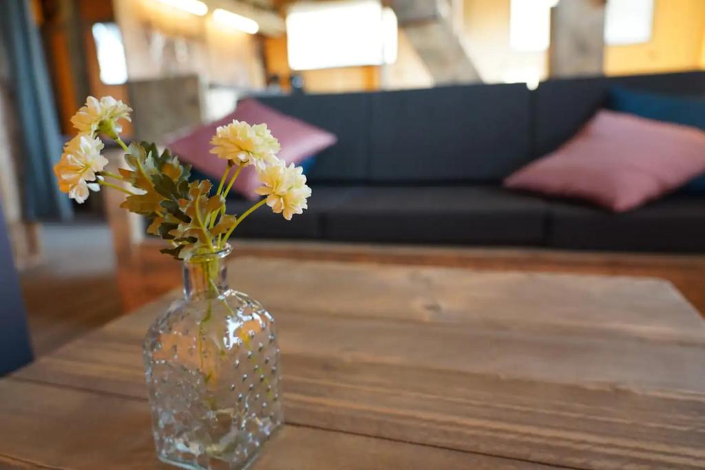 Posezení v ubytování Luxe en sfeervolle safaritent met eigen badkamer voor 6 personen Doc