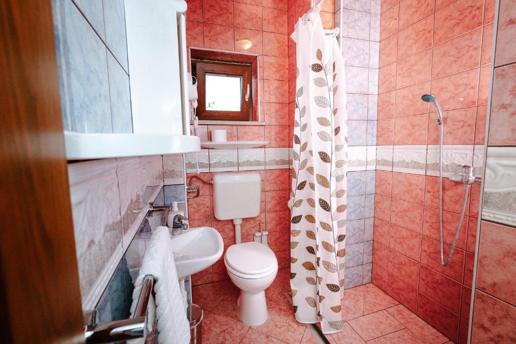 Koupelna v ubytování Zelena Oaza - B&B