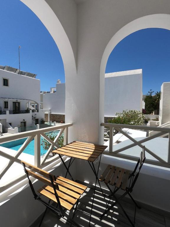 Πισίνα στο ή κοντά στο Anny Studios & Rooms Perissa Beach