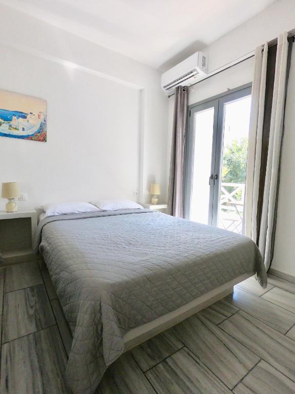 Ένα ή περισσότερα κρεβάτια σε δωμάτιο στο Anny Studios & Rooms Perissa Beach