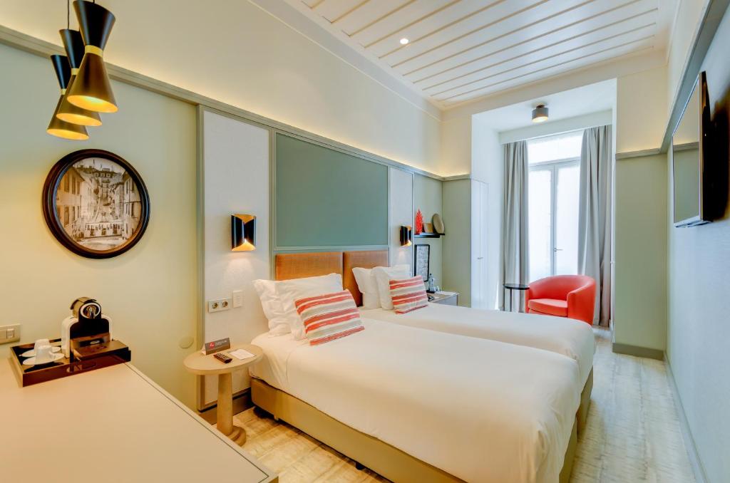 Vincci Baixa - Family Room