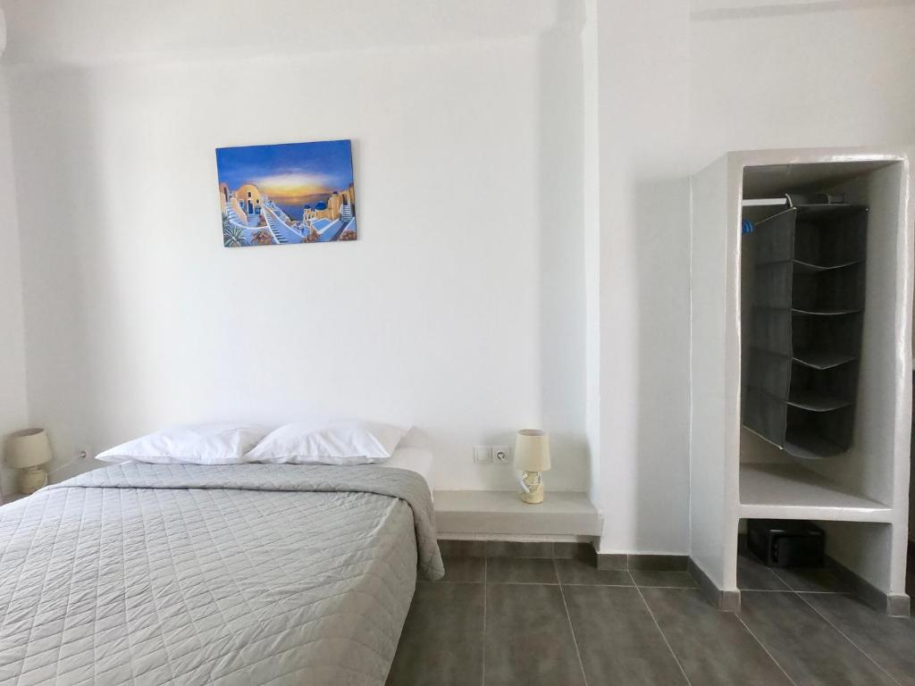 Anny Studios & Rooms Perissa Beach - 12