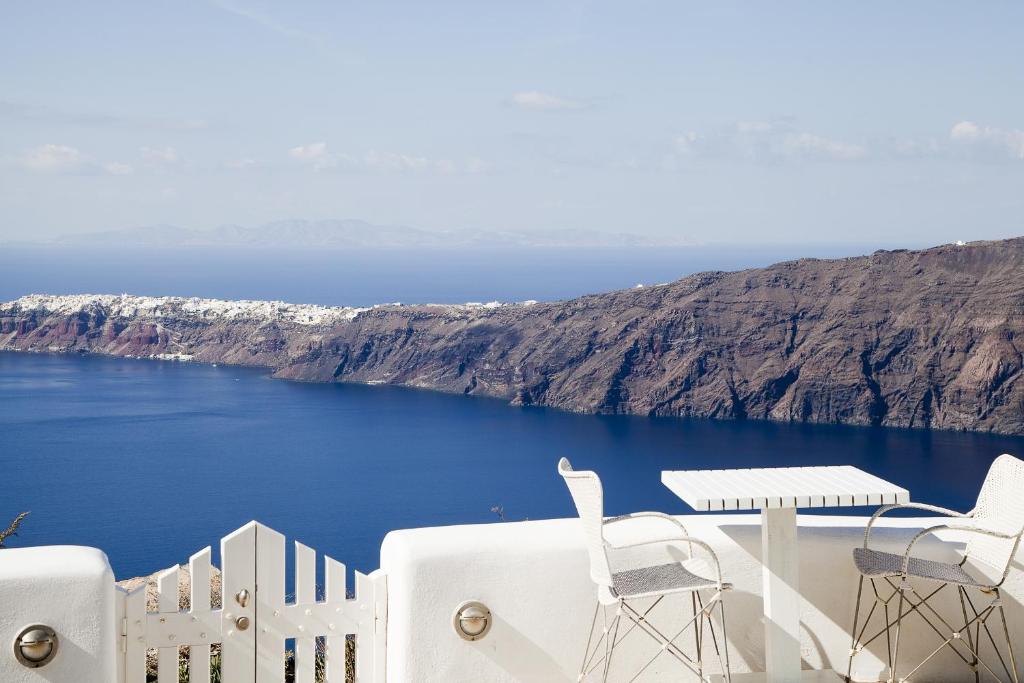White Santorini - 16