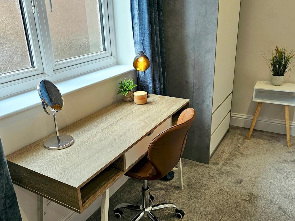Gallery image of Pass the Keys Flat 3 · Stylish Modern Apt with Patio in Telford