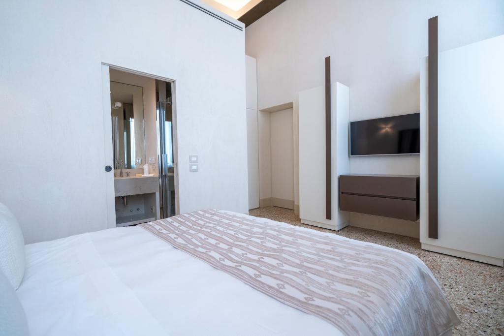 Palazzo Morosini Degli Spezieri - Lifestyle Apartments photo