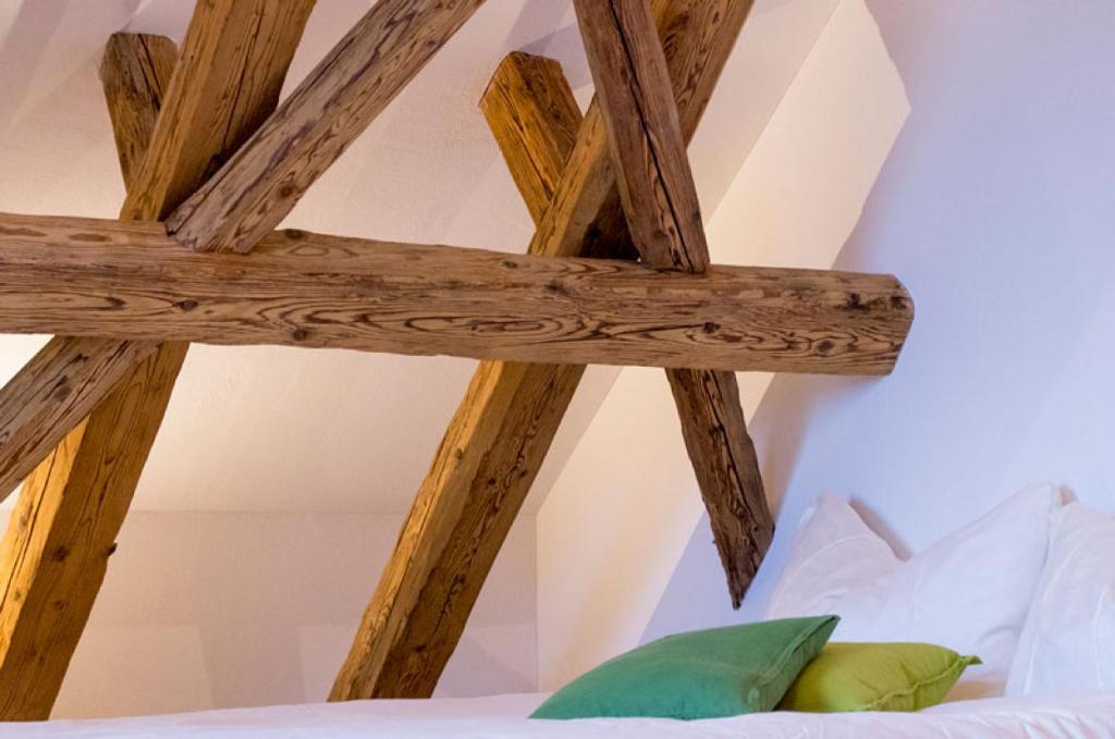 Postel nebo postele na pokoji v ubytování Gasthaus zum Bauernhof