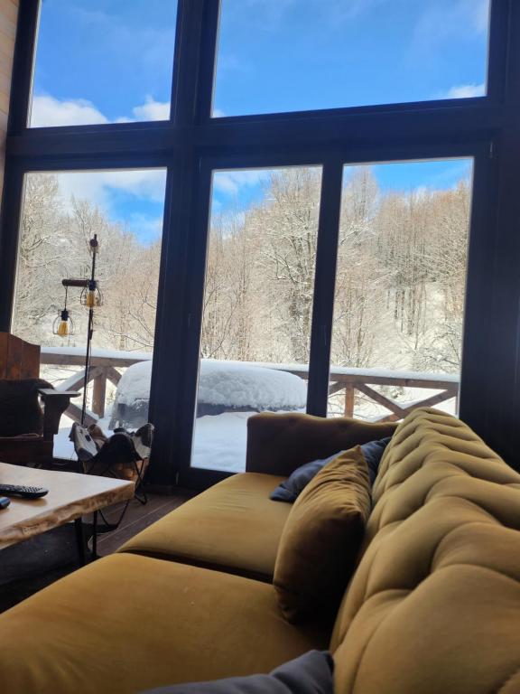 Istumisnurk majutusasutuses Ski & Spa Bungalows