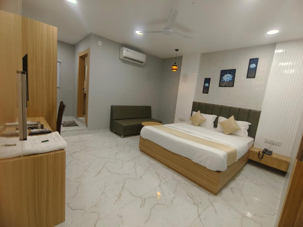 Postel nebo postele na pokoji v ubytování HOTEL NEW YORK