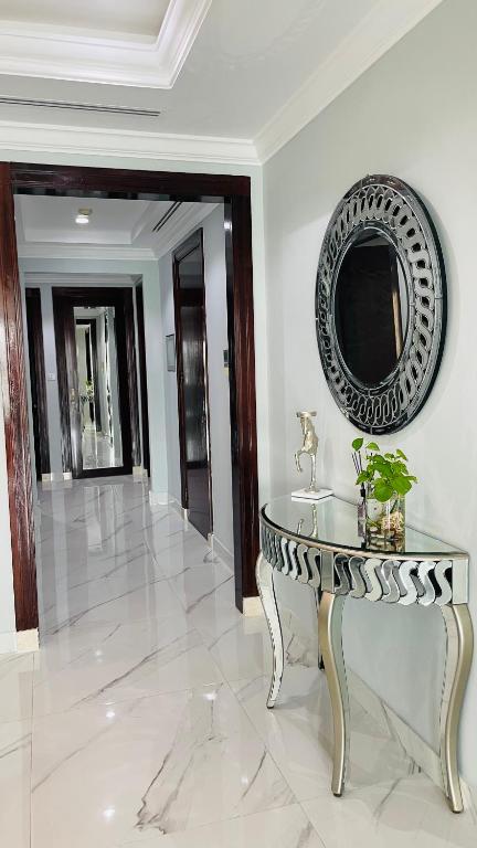 Fotografie z fotogalerie ubytování 2 BHK Townhouse at Pearl v destinaci Doha