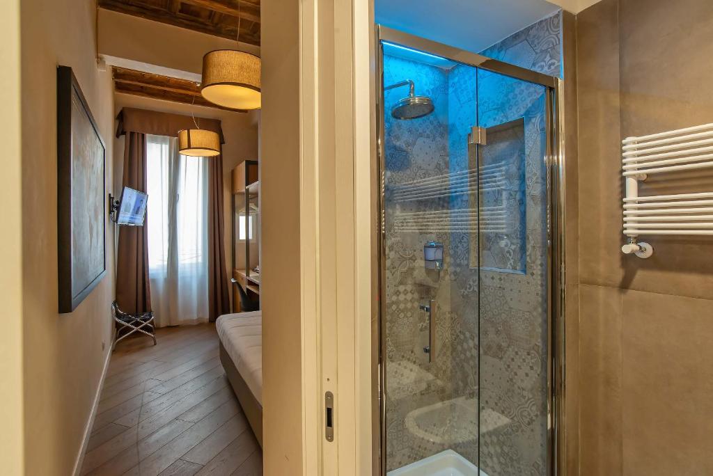 Koupelna v ubytování Hotel Elite
