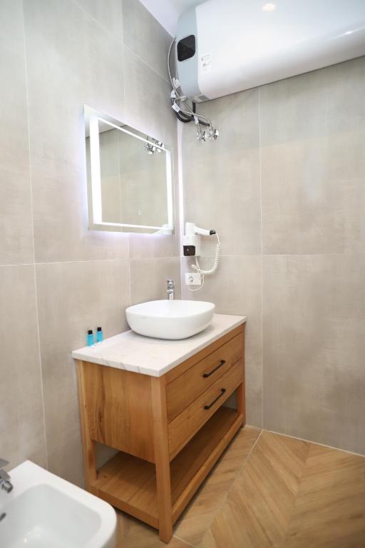 Koupelna v ubytování J&D Rooms Korce